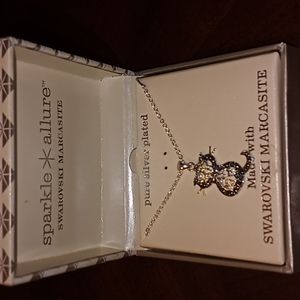 Sterling sliver necklace brand new in box